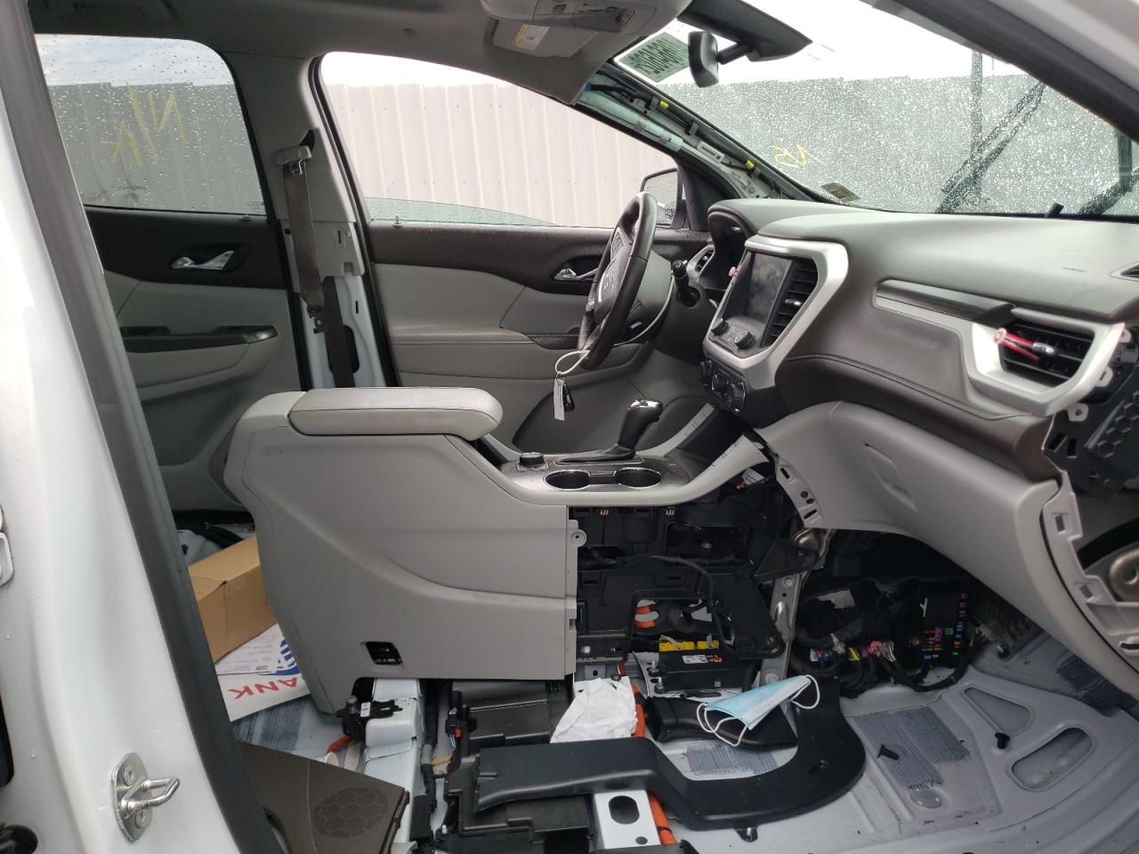 Photo 5 from auction – 2018 GMC ACADIA SLT with VIN 1GKKNULS2JZ143712