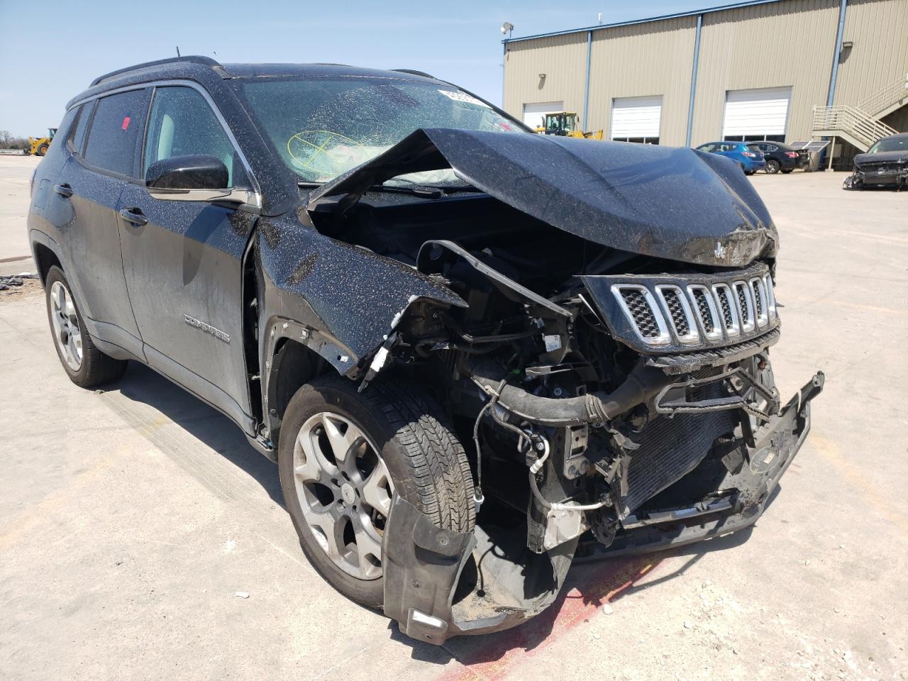 JEEP COMPASS LI 2018 with VIN 3C4NJDCB6JT433026 - Photo from auction
