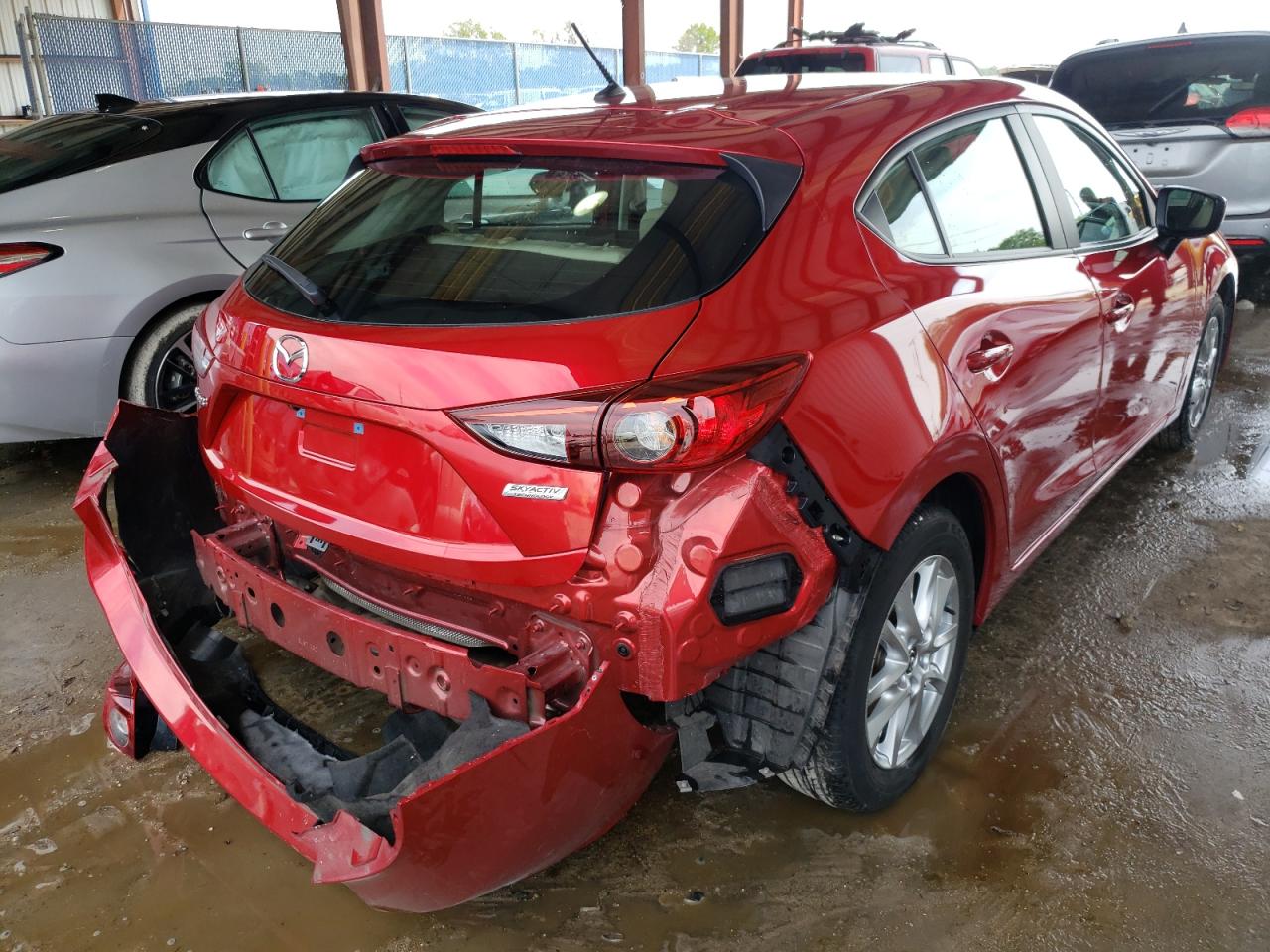 Photo 4 from auction – 2018 MAZDA 3 SPORT with VIN 3MZBN1K73JM219699