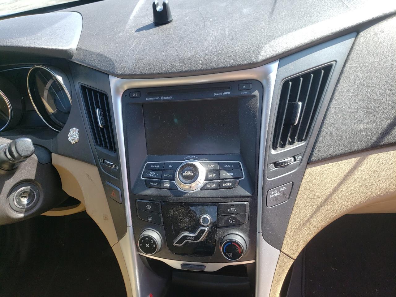 Photo 9 from auction – 2011 HYUNDAI SONATA GLS with VIN 5NPEB4AC7BH137457