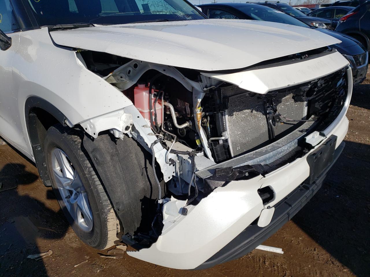 Photo 9 from auction – 2021 TOYOTA HIGHLANDER with VIN 5TDBZRBH0MS118624