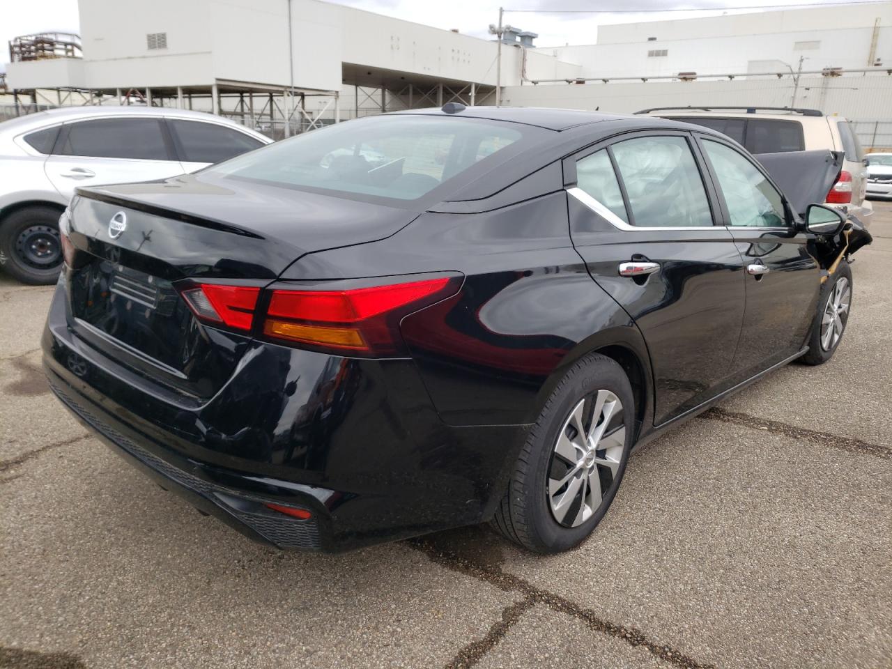 Photo 4 from auction – 2020 NISSAN ALTIMA S with VIN 1N4BL4BV3LC198338