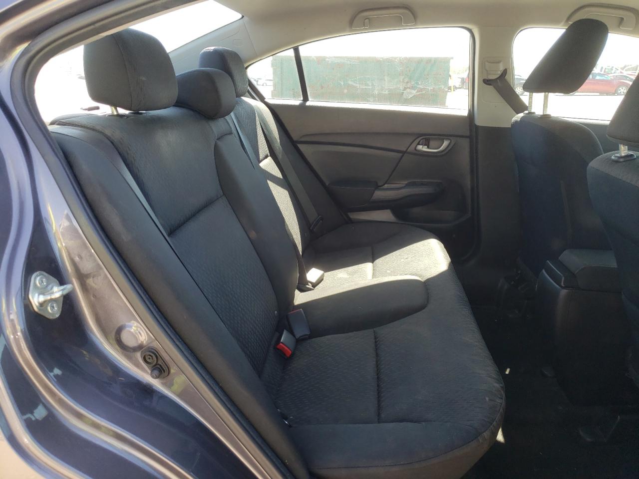 Photo 6 from auction – 2015 HONDA CIVIC SE with VIN 19XFB2F77FE087805
