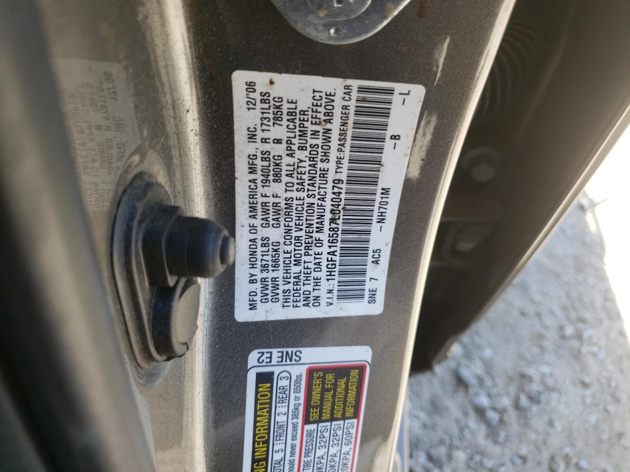 Photo 10 from auction – 2007 HONDA CIVIC LX with VIN 1HGFA16587L040479