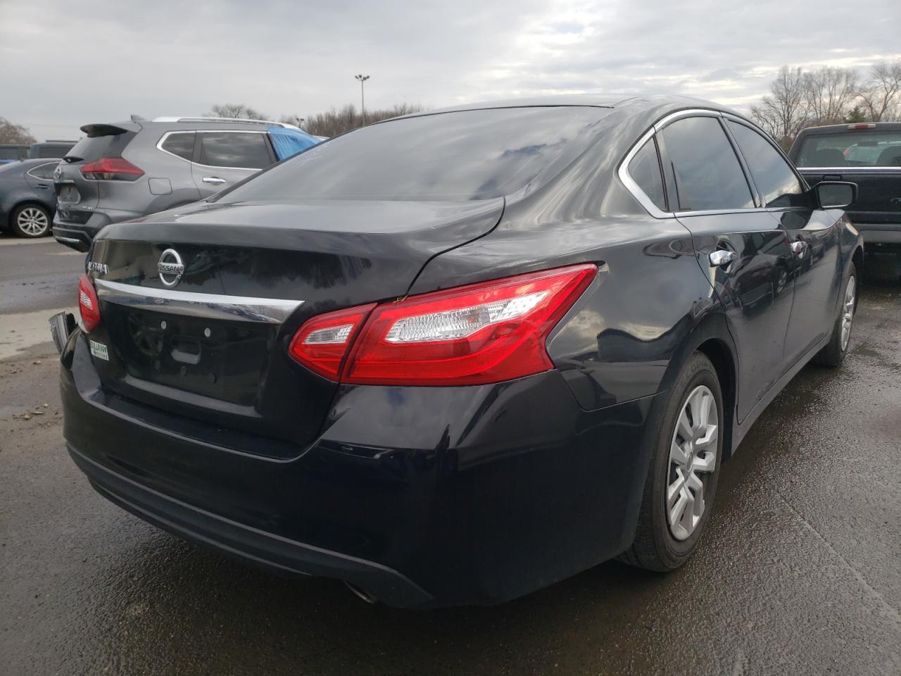 Photo 4 from auction – 2017 NISSAN ALTIMA 2.5 with VIN 1N4AL3AP6HC285294