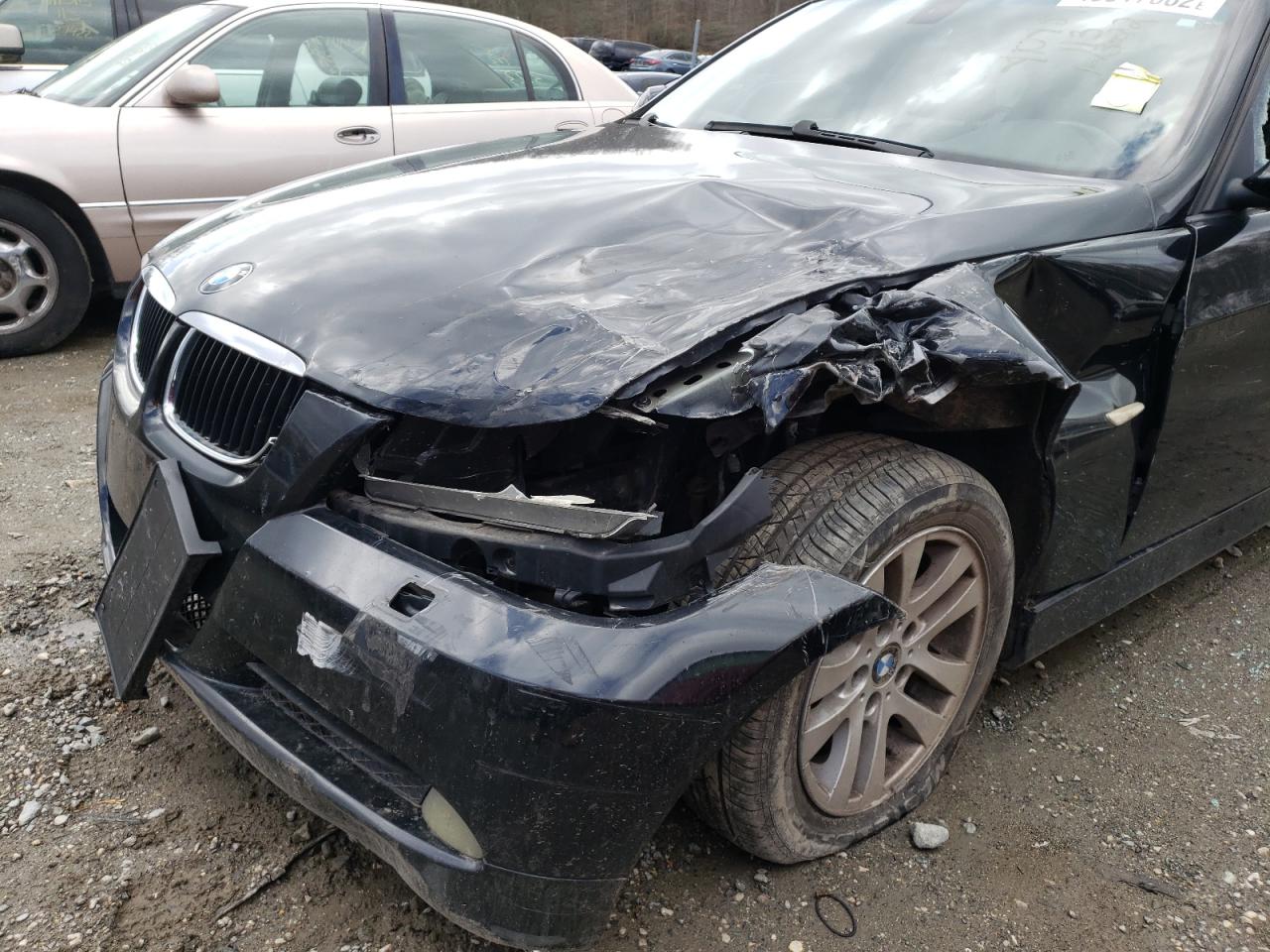 Photo 9 from auction – 2006 BMW 325 XI with VIN WBAVD13556KV12953
