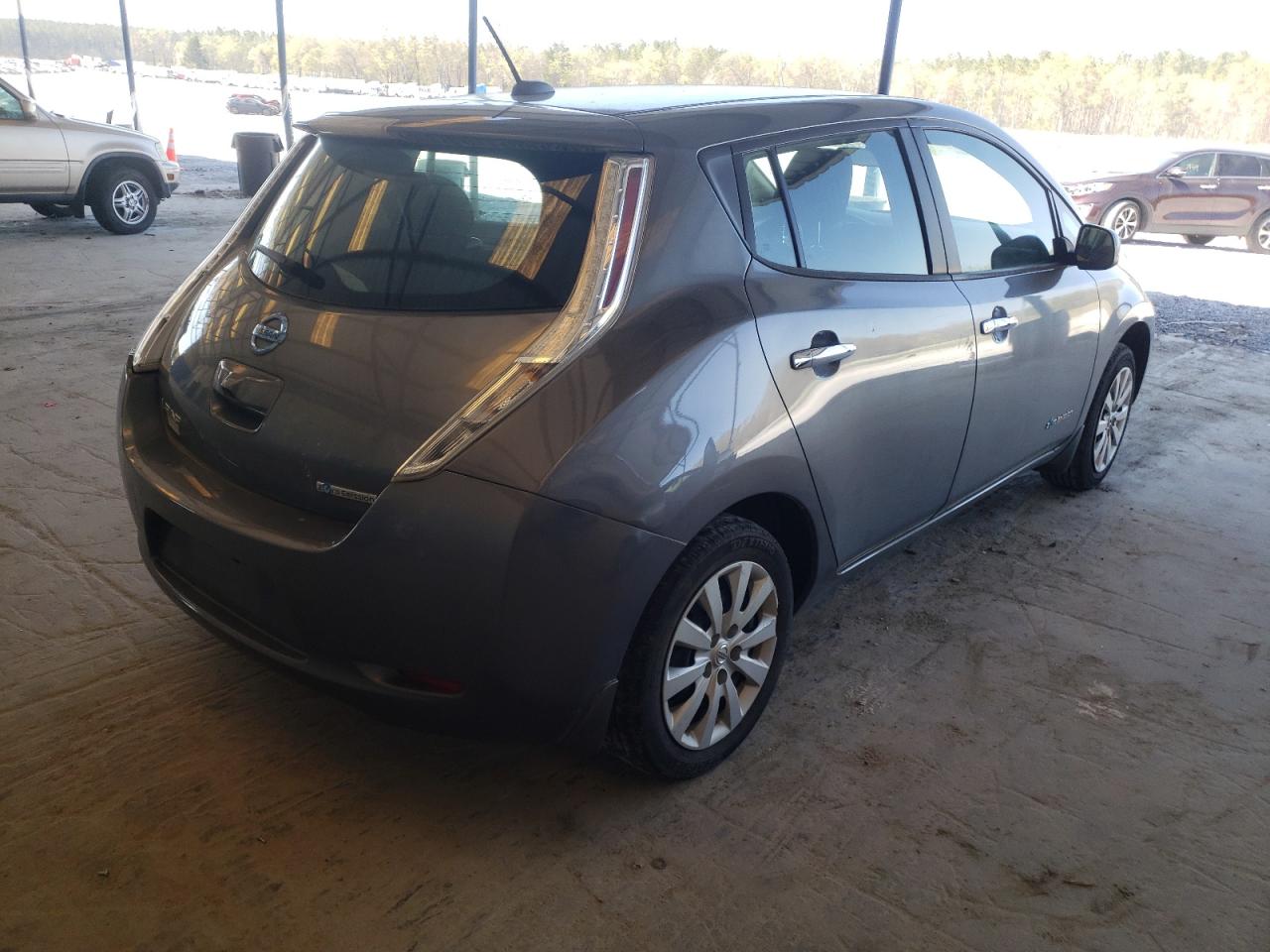 Photo 4 from auction – 2015 NISSAN LEAF S with VIN 1N4AZ0CP4FC311091