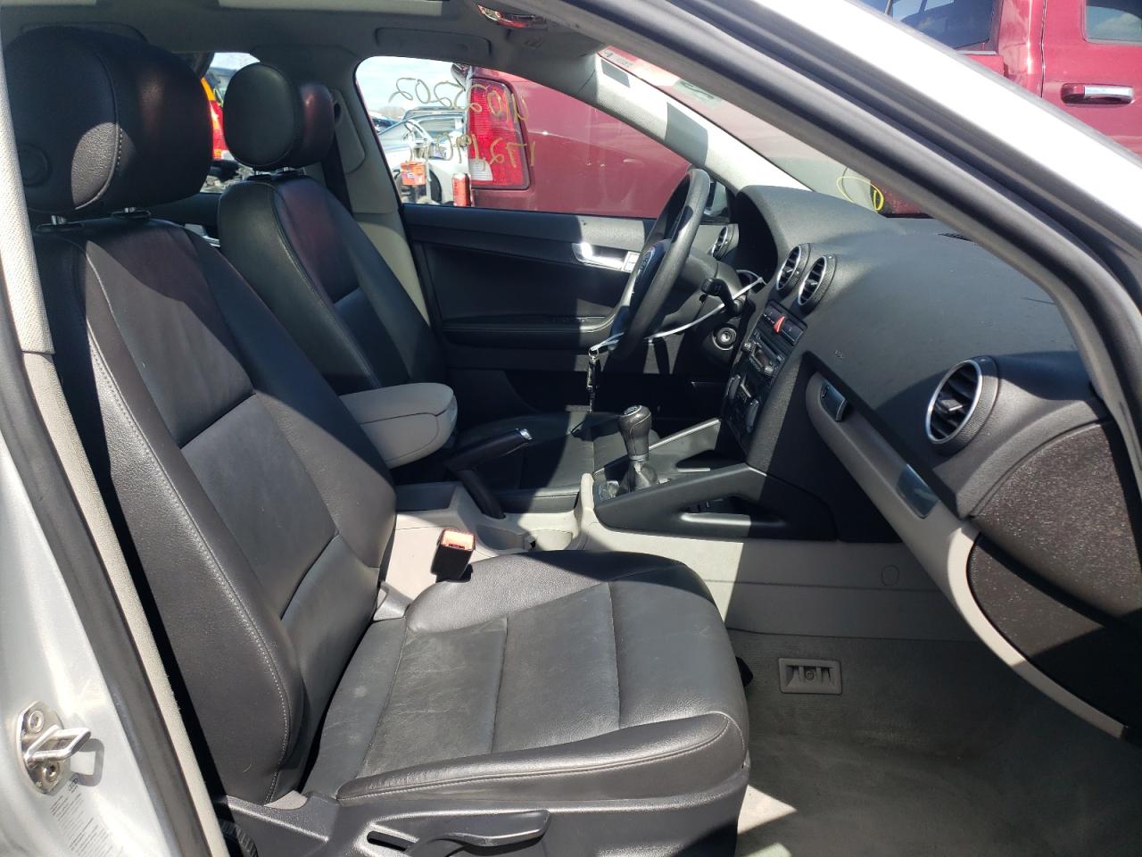 Photo 5 from auction – 2006 AUDI A3 2 with VIN WAUHF78P96A026270