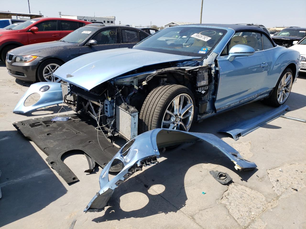 Photo 2 from auction – 2020 BENTLEY CONTINENTA with VIN SCBDG4ZG4LC075309