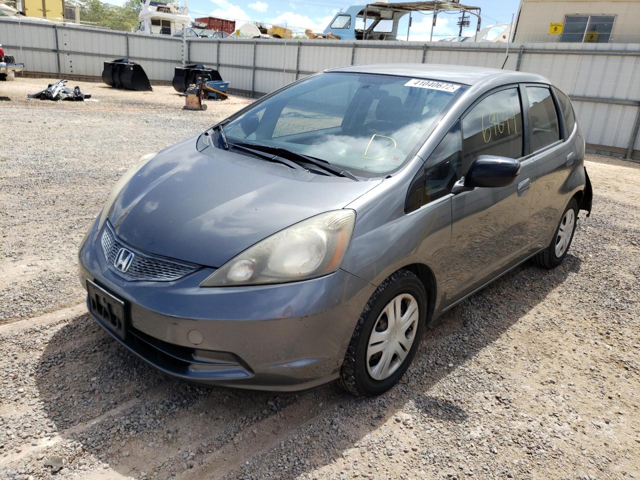 Photo 2 from auction – 2011 HONDA FIT with VIN JHMGE8H38BC007405