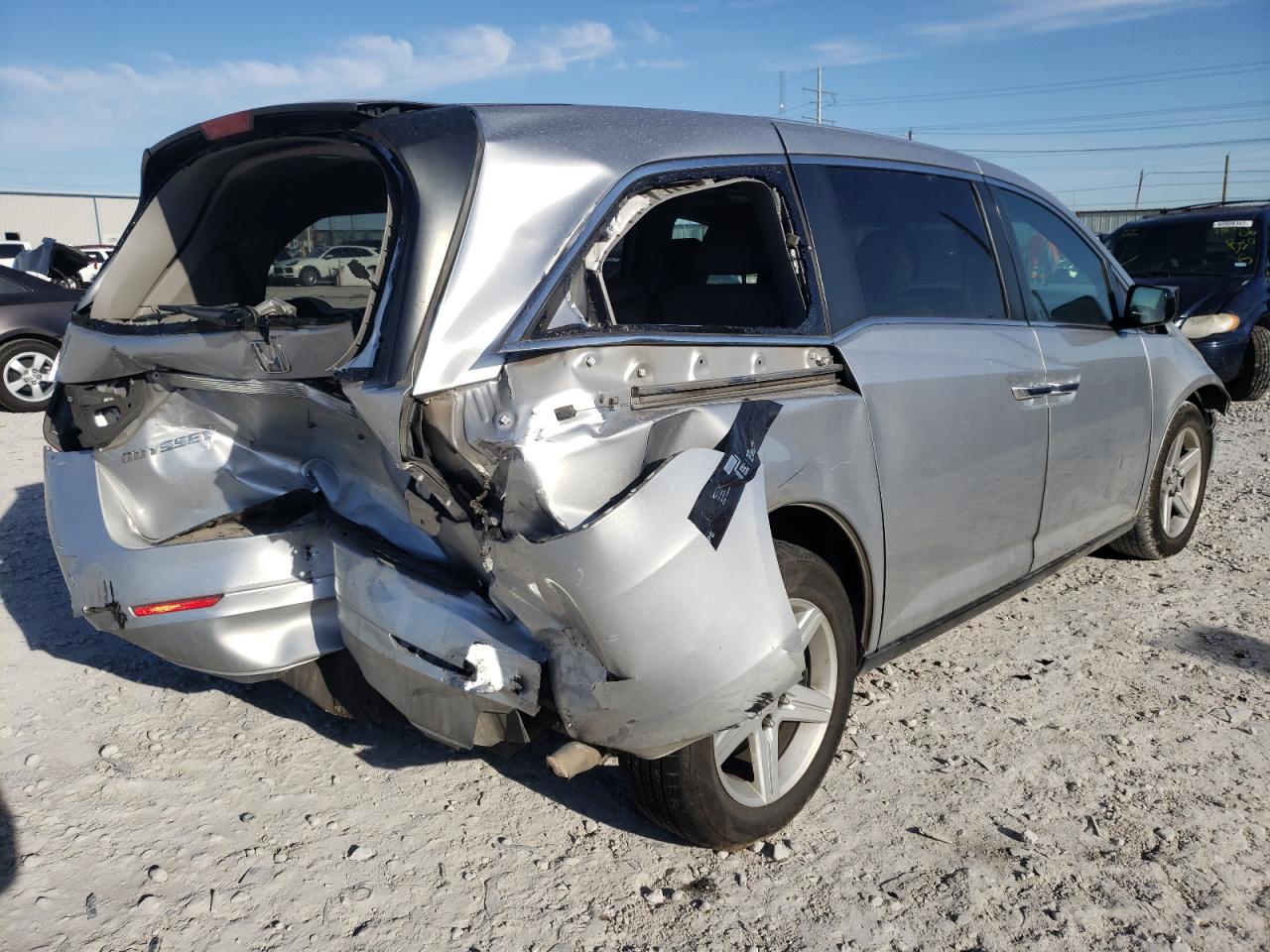 Photo 4 from auction – 2011 HONDA ODYSSEY EX with VIN 5FNRL5H61BB105008