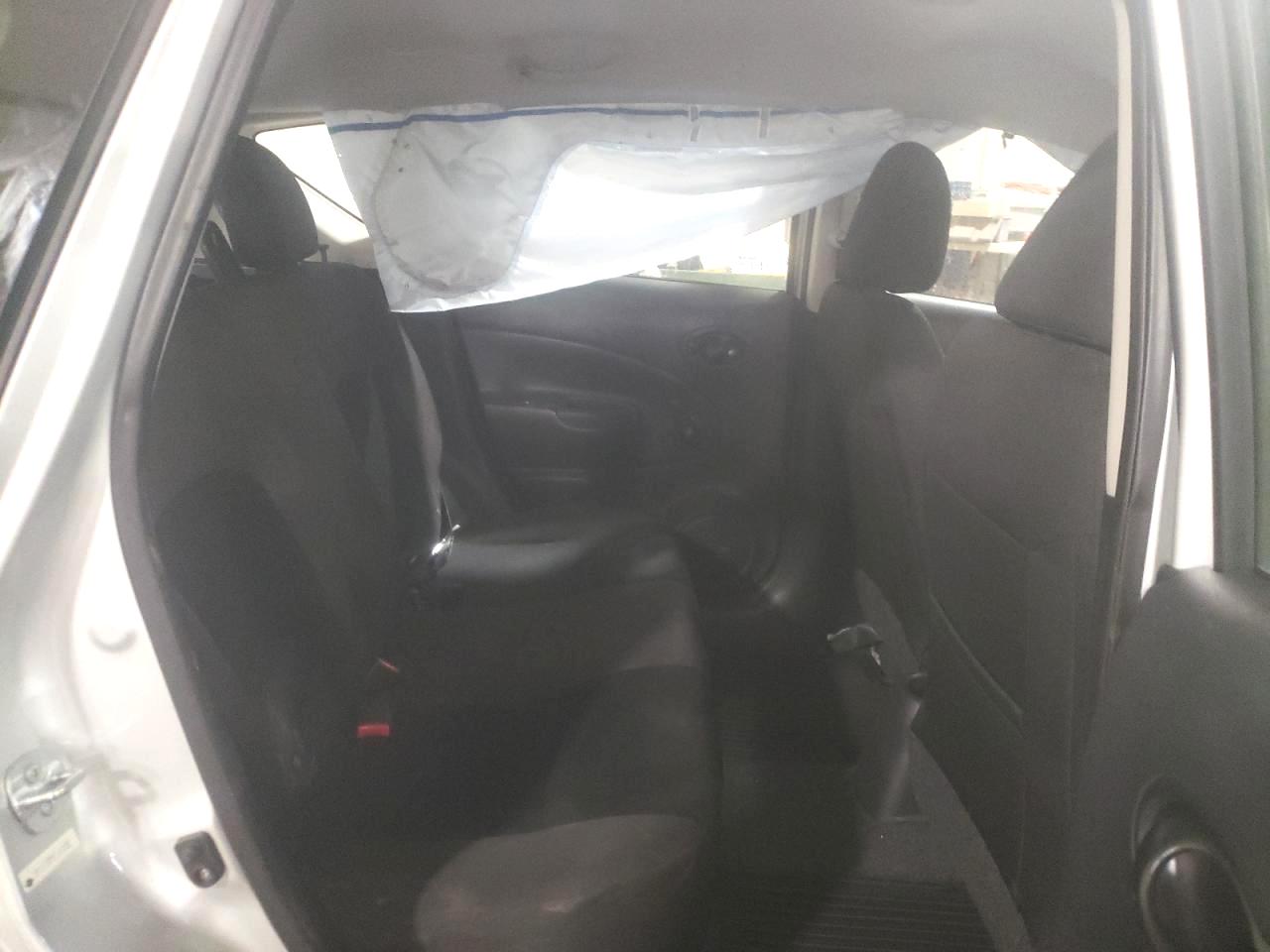 Photo 6 from auction – 2015 NISSAN VERSA NOTE with VIN 3N1CE2CP6FL428592