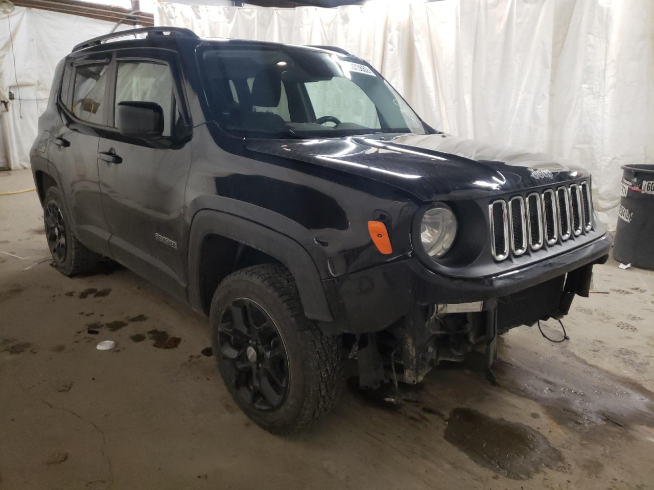 JEEP RENEGADE L 2016 with VIN ZACCJBBT8GPD75619 - Photo from auction