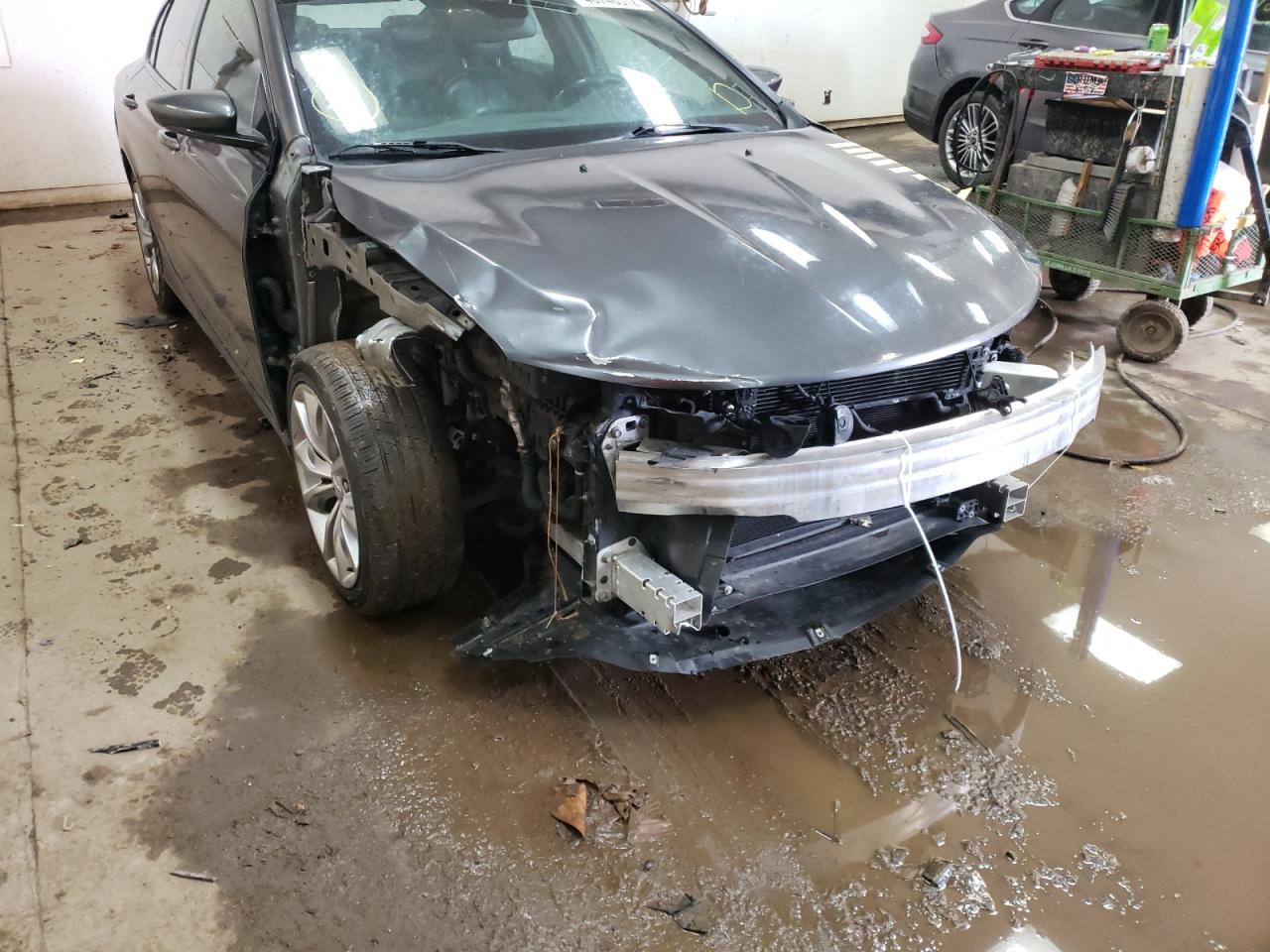 Photo 9 from auction – 2015 CHRYSLER 200 S with VIN 1C3CCCBG1FN643960