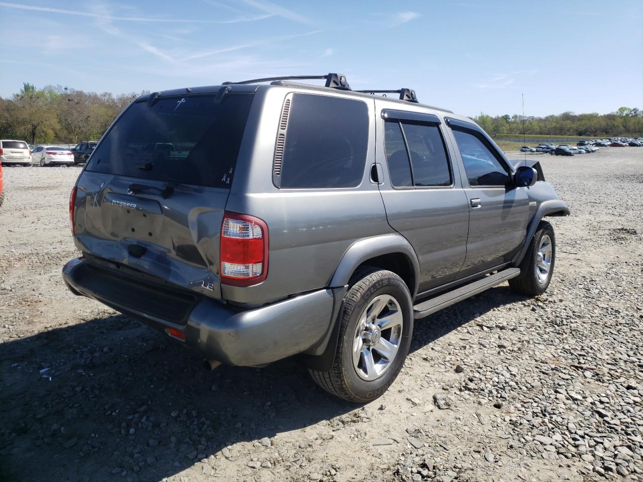 Photo 4 from auction – 2004 NISSAN PATHFINDER with VIN JN8DR09X14W805195