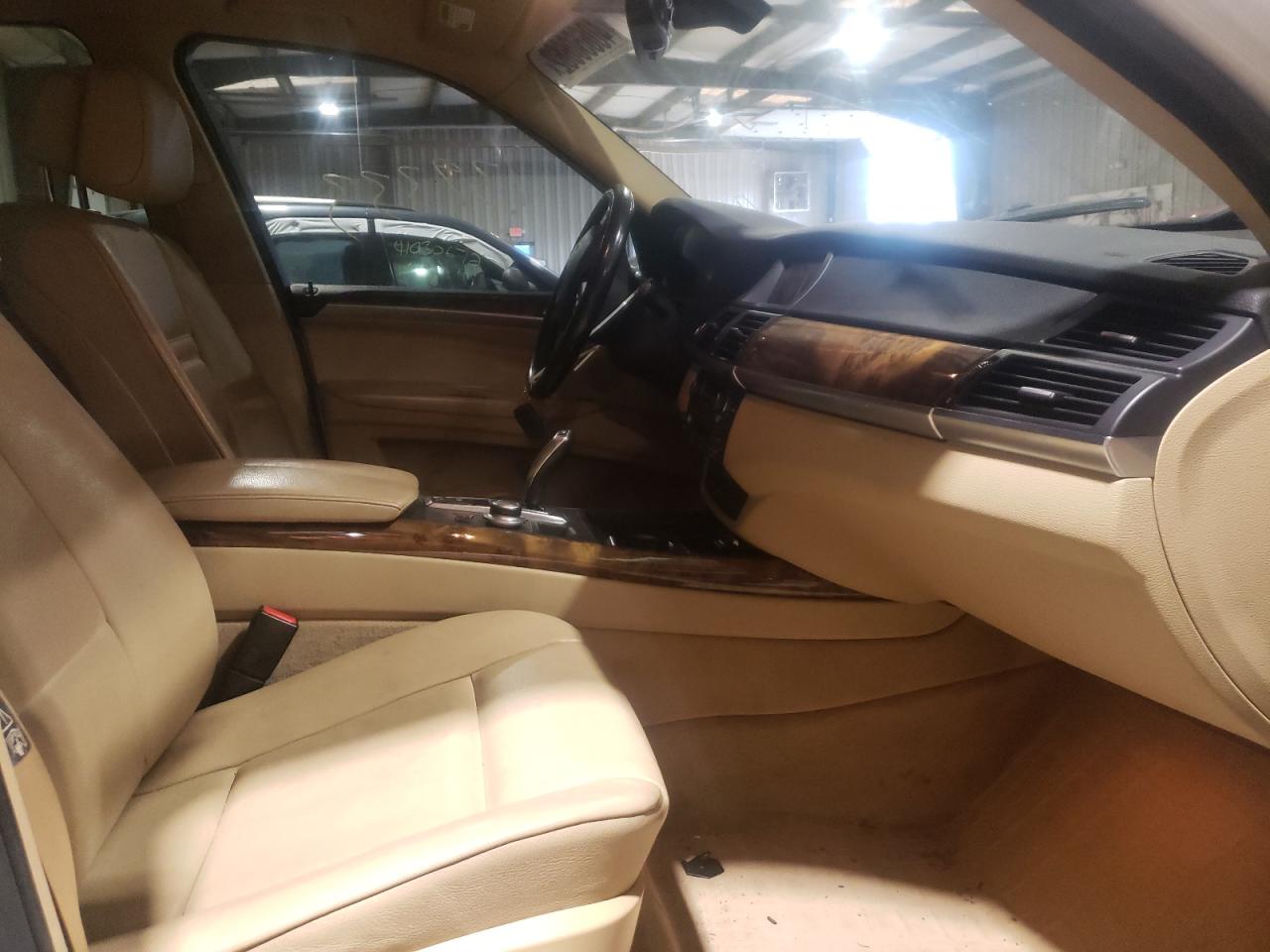 Photo 5 from auction – 2008 BMW X5 3.0I with VIN 5UXFE43558L024295