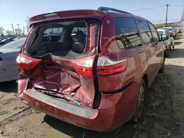 Photo 4 from auction – 2017 TOYOTA SIENNA XLE with VIN 5TDYZ3DC2HS896650