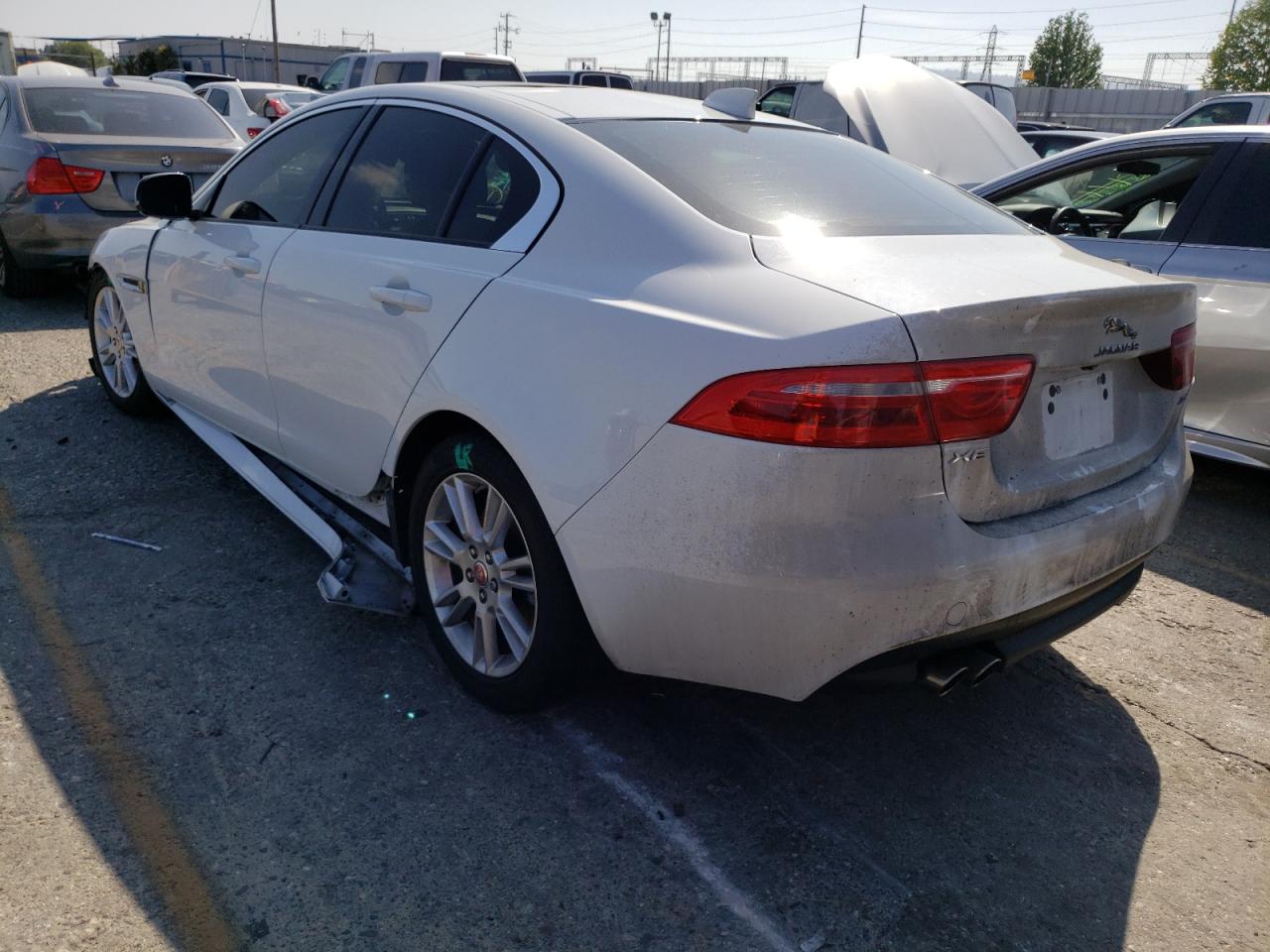 Photo 3 from auction – 2018 JAGUAR XE PREMIUM with VIN SAJAD4FN5JCP33245