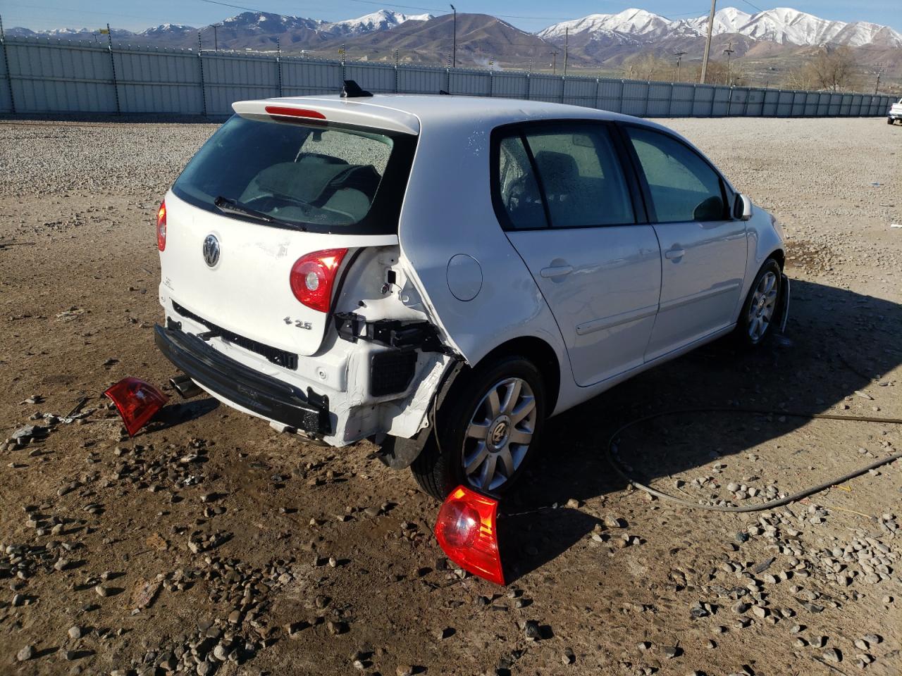 Photo 4 from auction – 2008 VOLKSWAGEN RABBIT with VIN WVWDA71KX8W279473