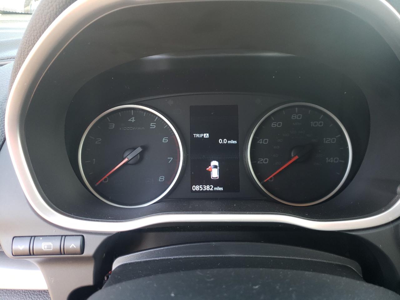 Photo 8 from auction – 2019 MITSUBISHI ECLIPSE CR with VIN JA4AT3AA9KZ037111