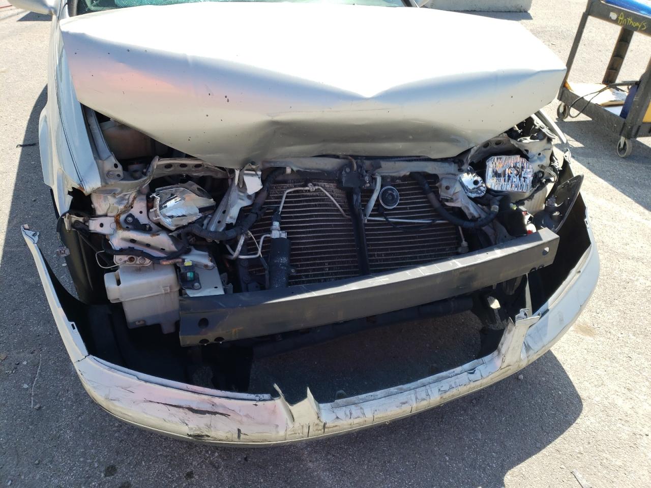 Photo 9 from auction – 2001 TOYOTA CAMRY CE with VIN 4T1BG22K11U096533