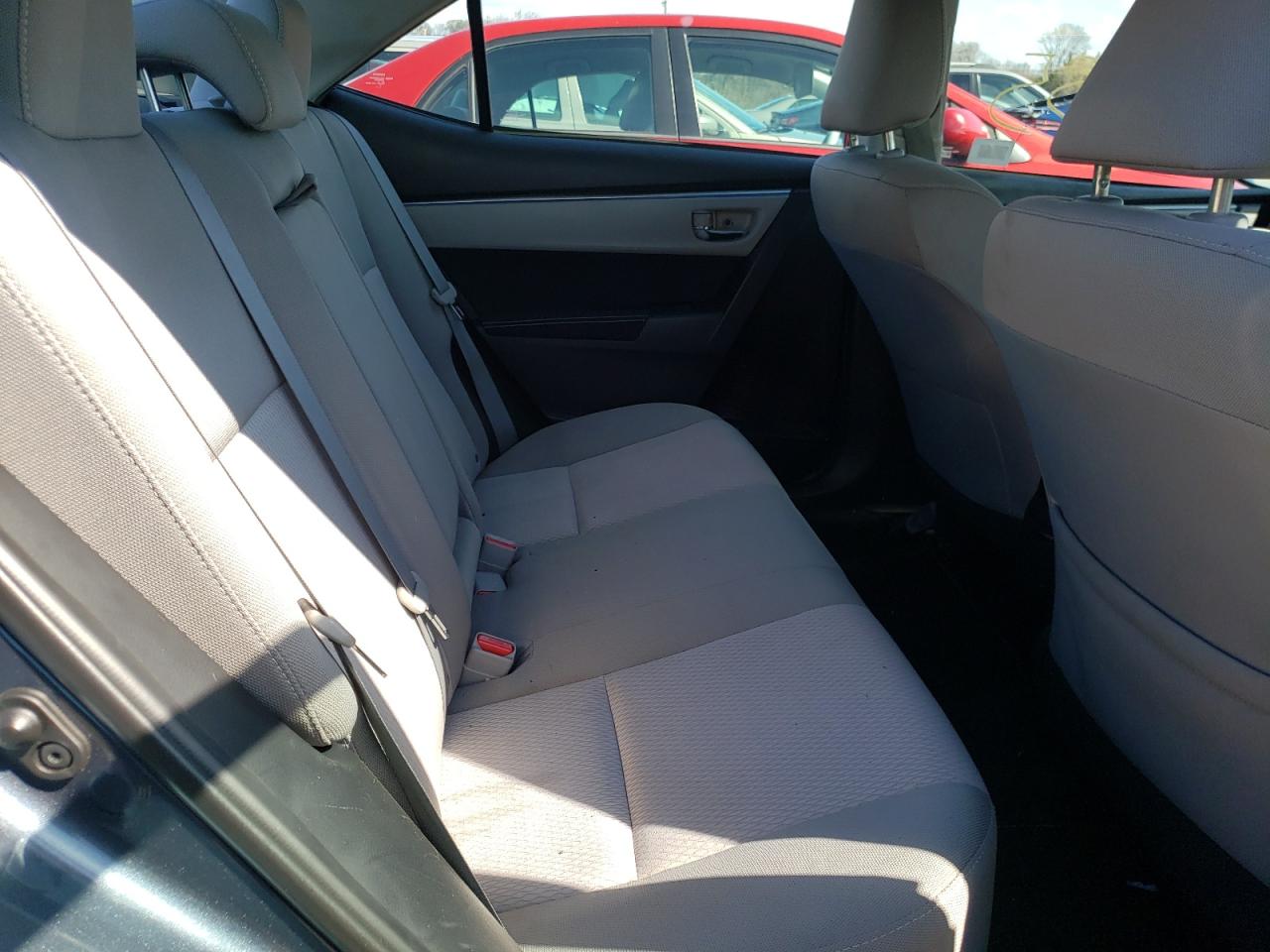 Photo 6 from auction – 2015 TOYOTA COROLLA L with VIN 2T1BURHE0FC391117