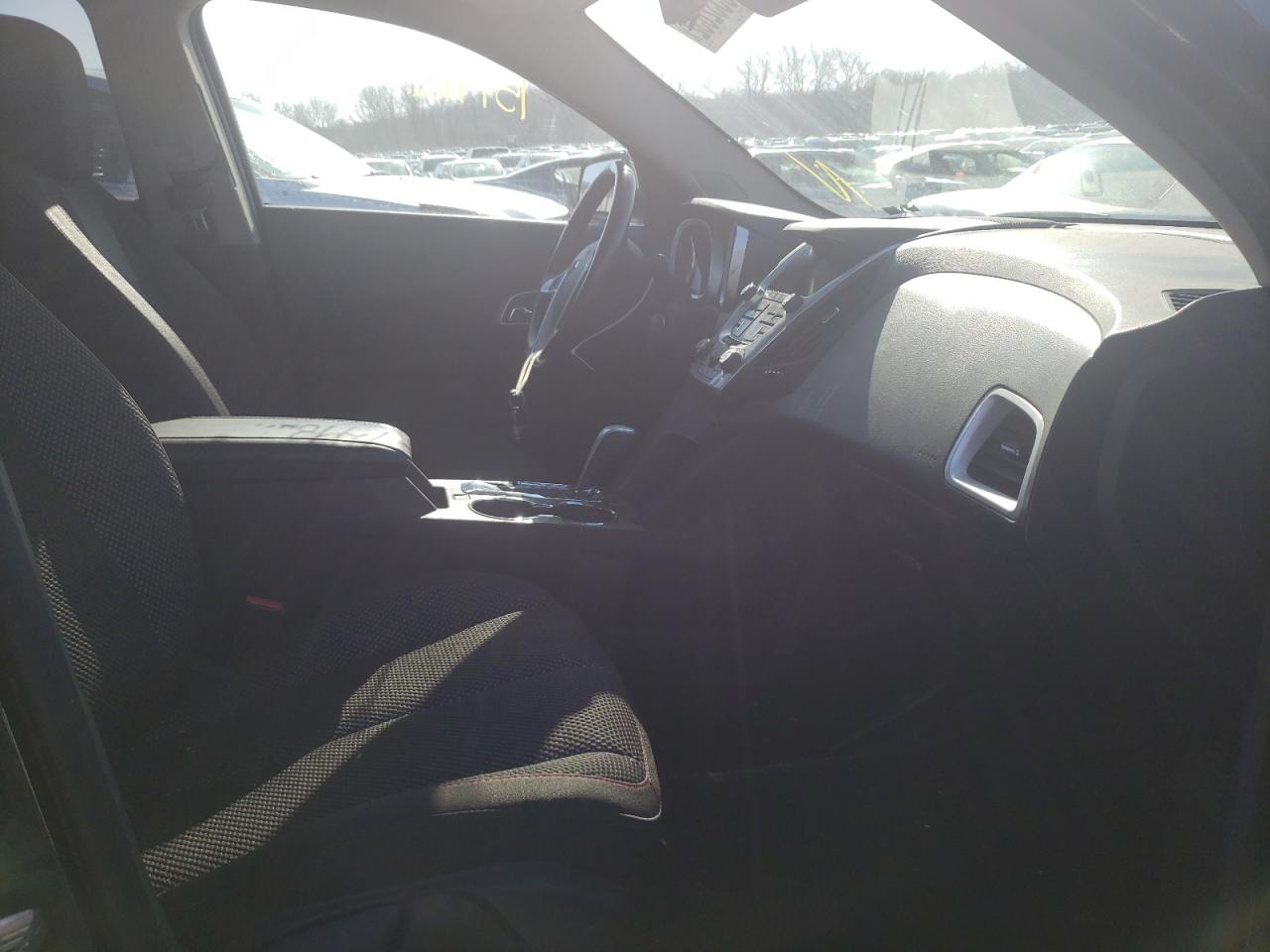 Photo 5 from auction – 2015 CHEVROLET EQUINOX LT with VIN 2GNALBEK1F6144830