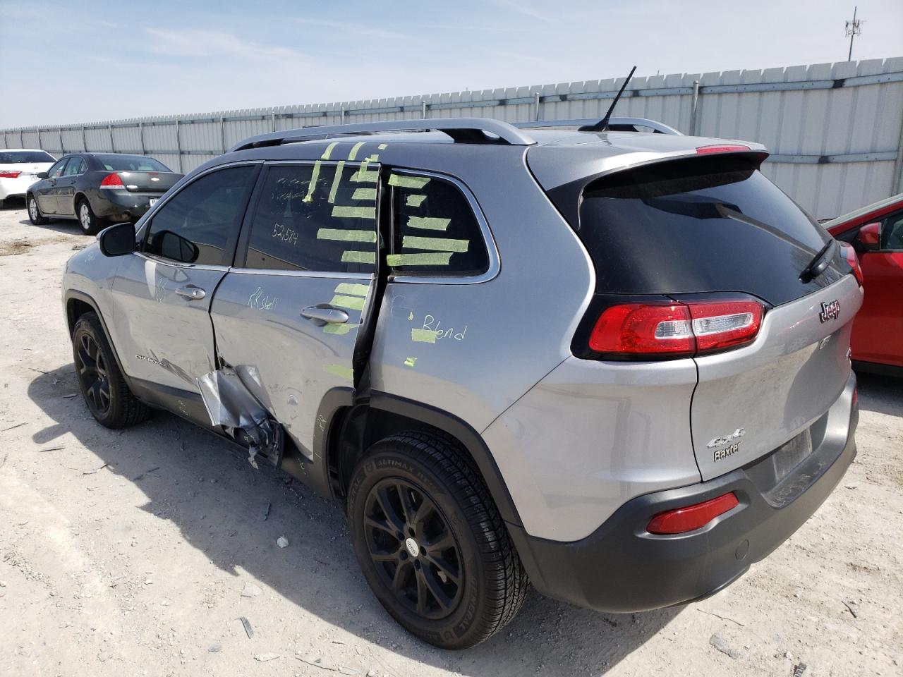 Photo 3 from auction – 2017 JEEP CHEROKEE L with VIN 1C4PJMCB9HW569082