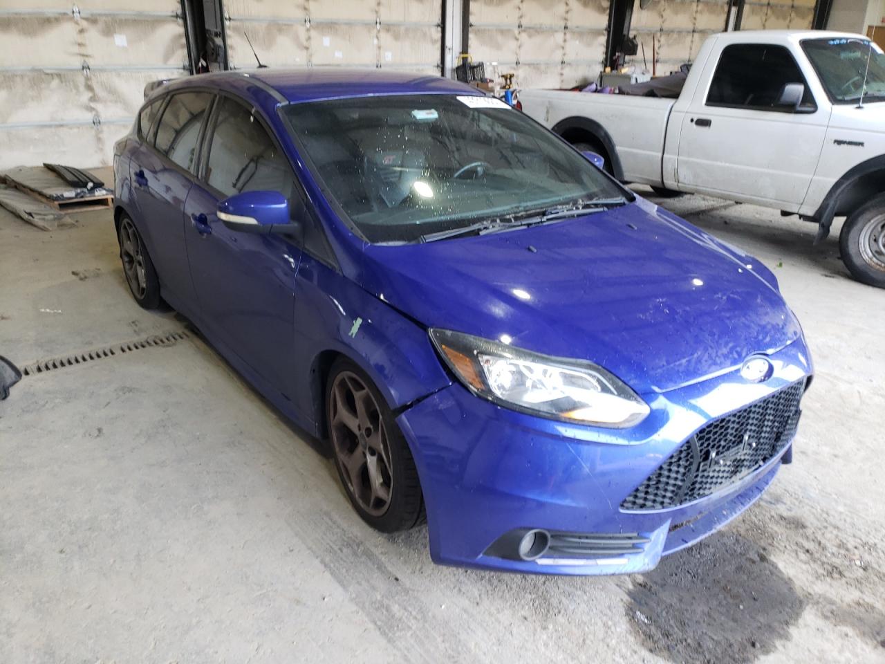 FORD FOCUS ST 2013 with VIN 1FADP3L97DL108800 - Photo from auction