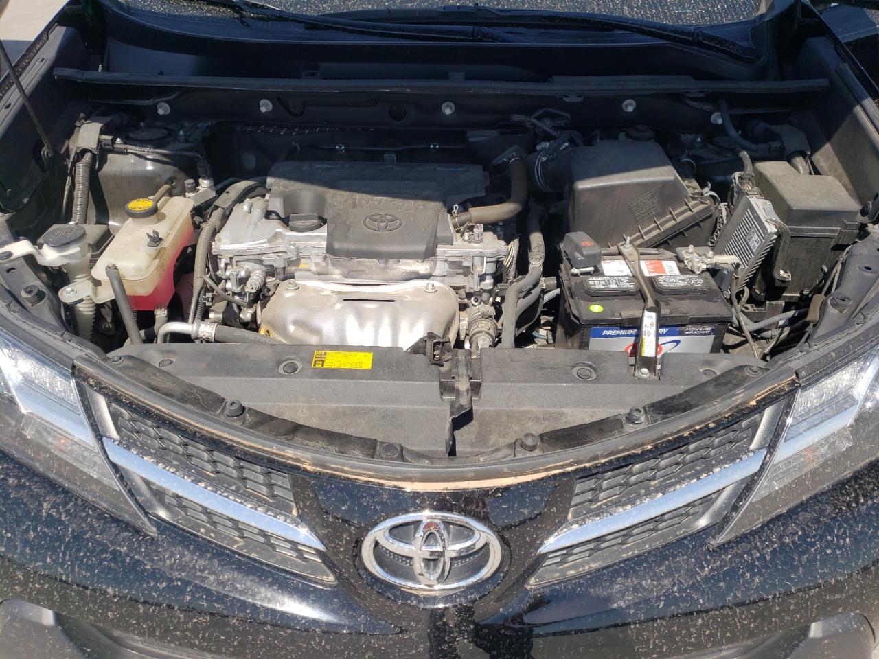 Photo 7 from auction – 2014 TOYOTA RAV4 XLE with VIN 2T3WFREV6EW091330