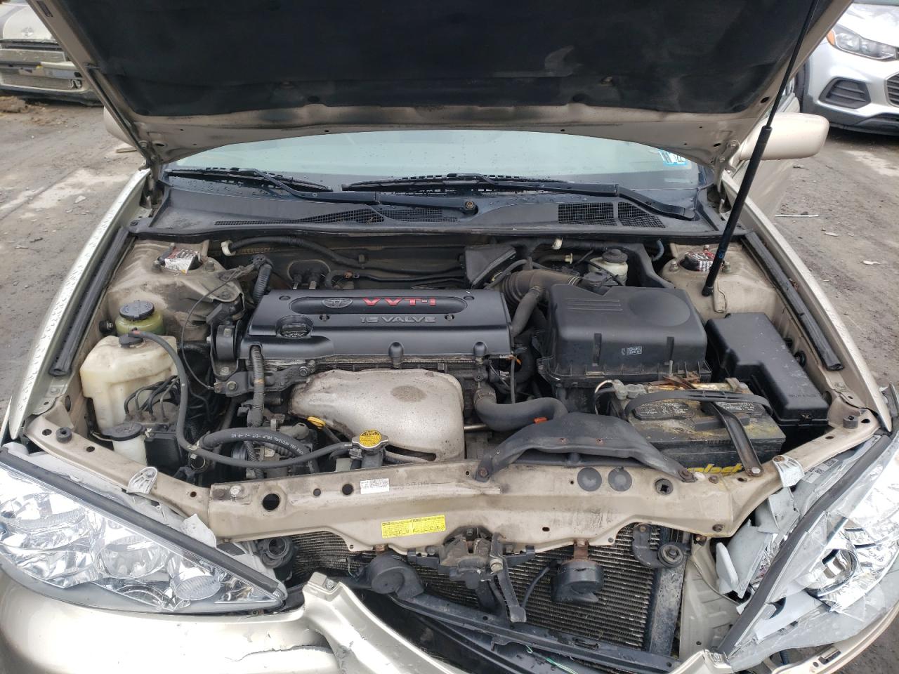 Photo 7 from auction – 2005 TOYOTA CAMRY LE with VIN 4T1BE32K05U007892