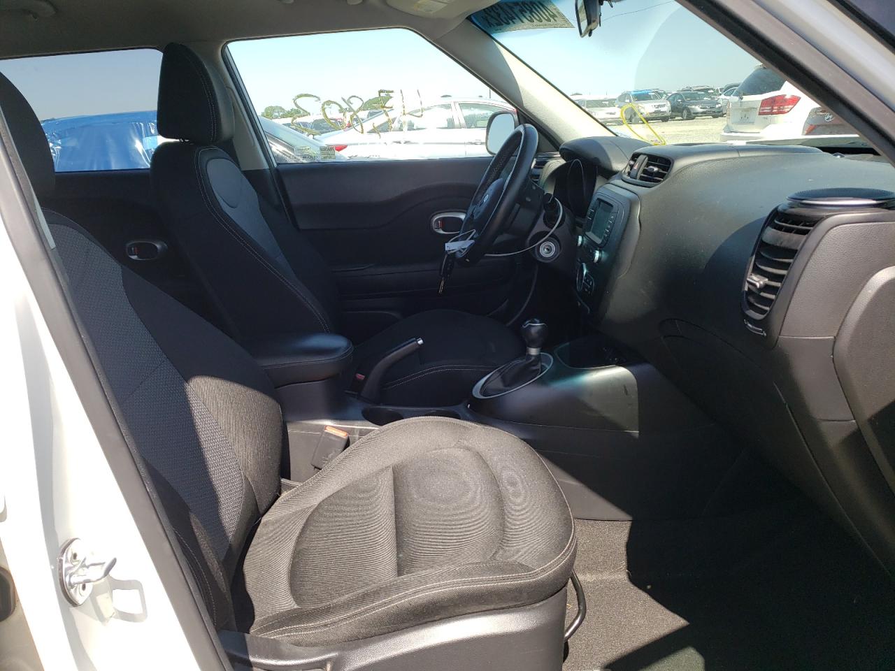 Photo 5 from auction – 2017 KIA SOUL + with VIN KNDJP3A56H7444935