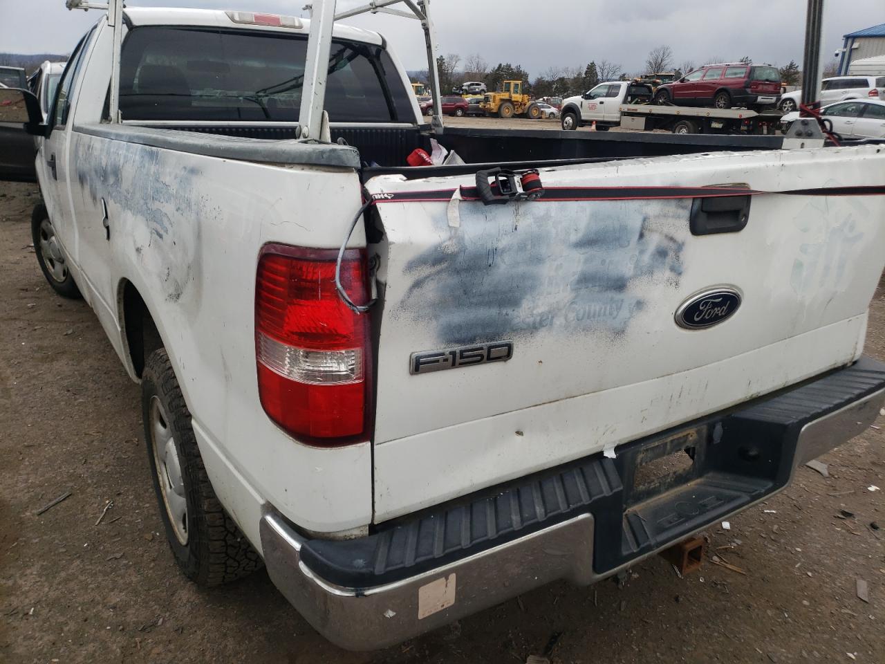 Photo 9 from auction – 2004 FORD F150 with VIN 1FTRF12W44NB75504