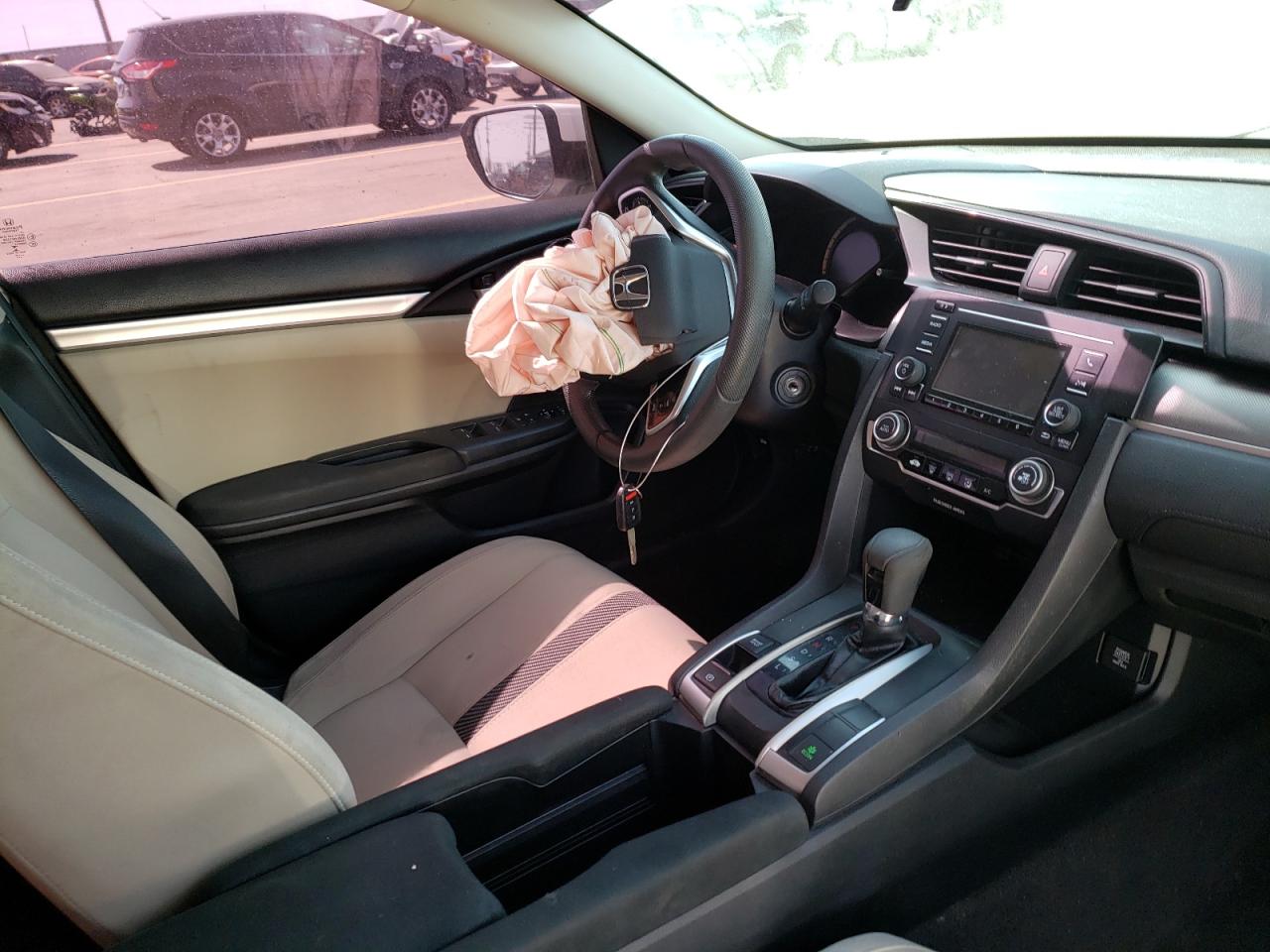 Photo 9 from auction – 2016 HONDA CIVIC LX with VIN 2HGFC2F54GH549983