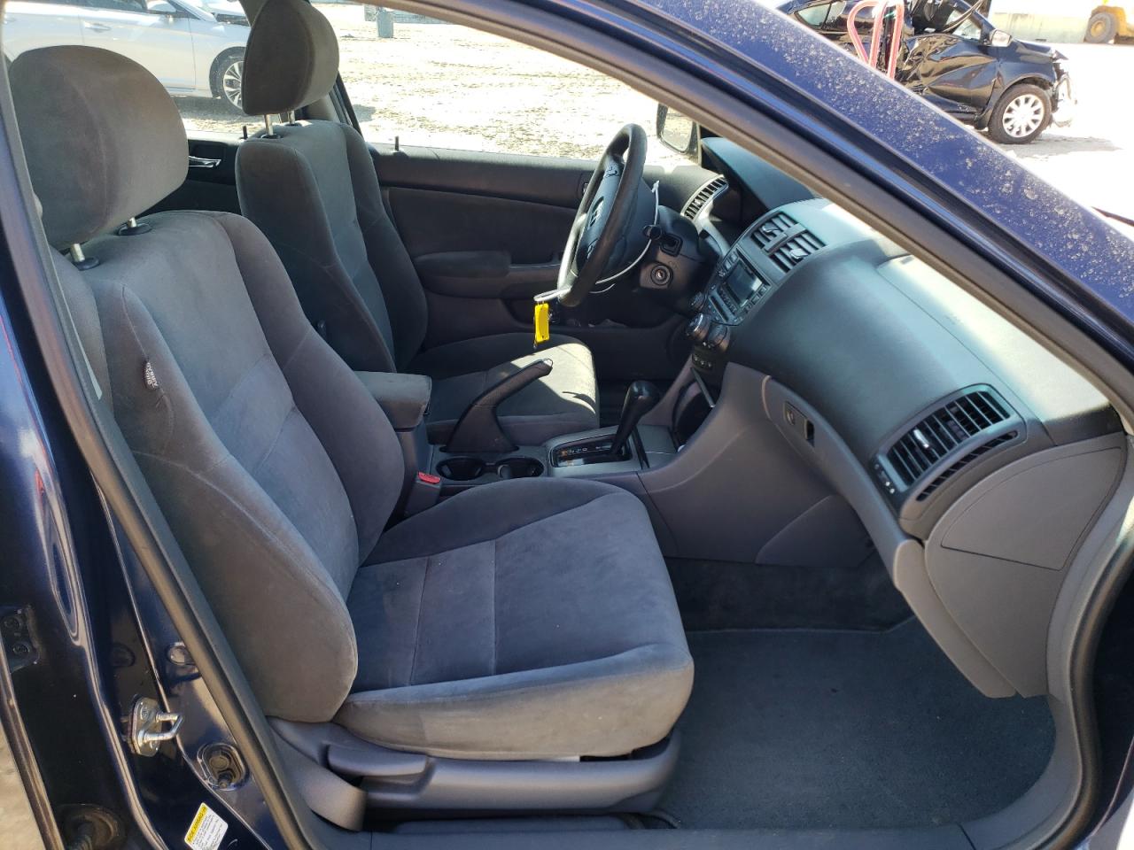 Photo 5 from auction – 2003 HONDA ACCORD EX with VIN 1HGCM56643A056758