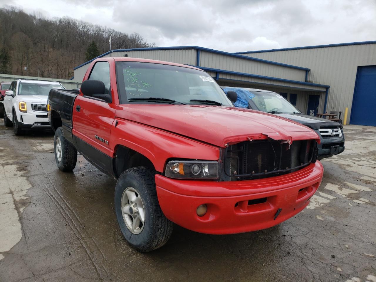 DODGE RAM 1500 2001 with VIN 1B7HF16Z71S216981 - Photo from auction