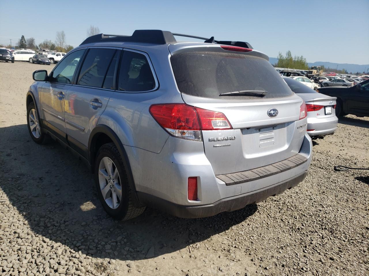 Снимка 3 от търг – 2014 SUBARU OUTBACK 2. с VIN 4S4BRBNC8E3317409