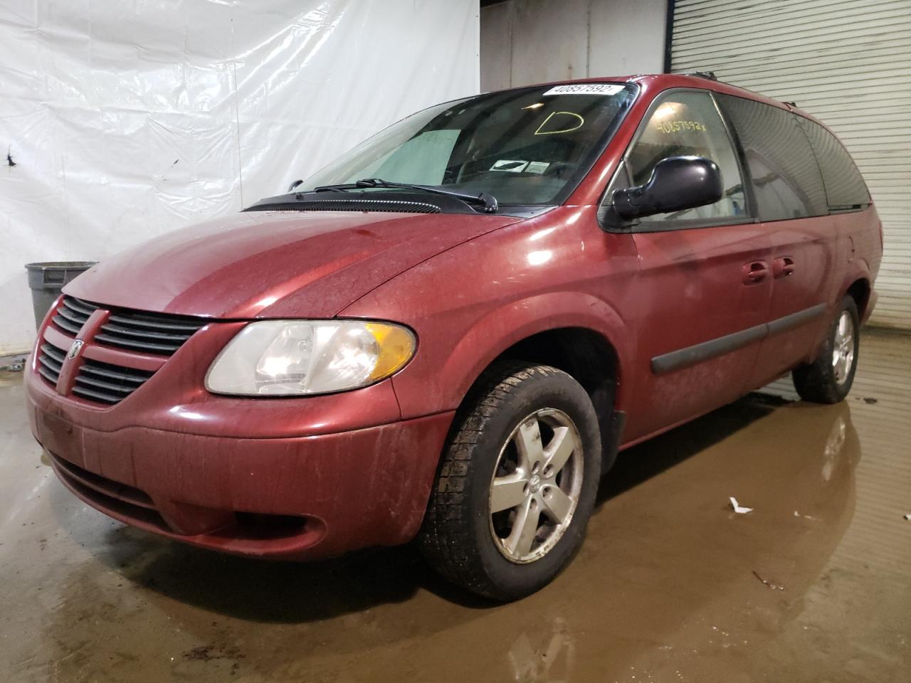 Photo 2 from auction – 2007 DODGE GRAND CARA with VIN 1D4GP24R87B189111