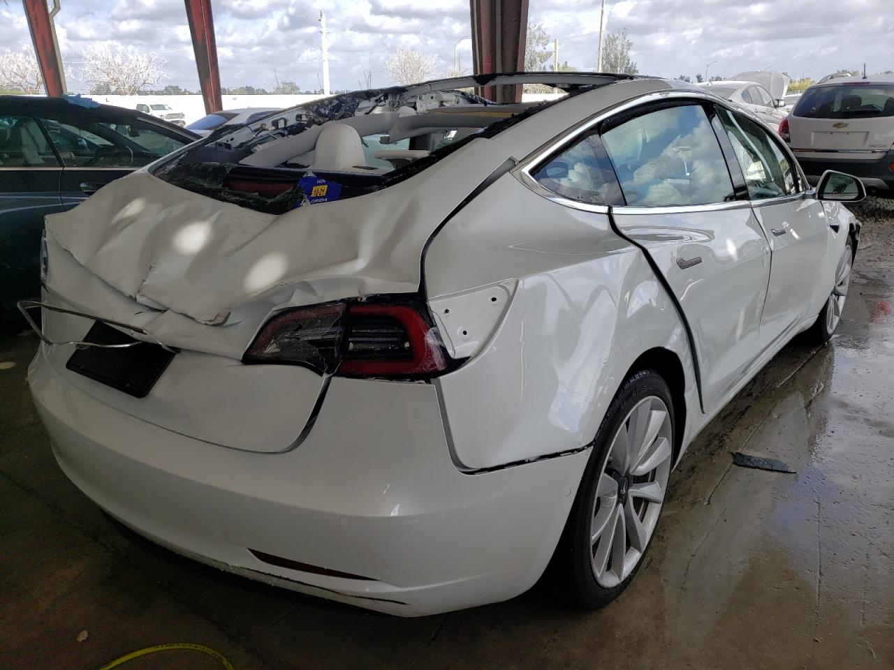 Photo 4 from auction – 2020 TESLA MODEL 3 with VIN 5YJ3E1EAXLF509931