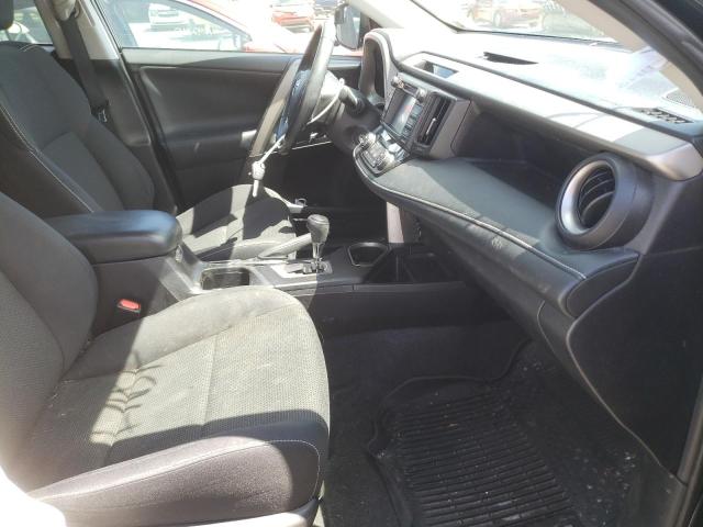 Photo 5 from auction – 2016 TOYOTA RAV4 XLE with VIN 2T3RFREV8GW495746