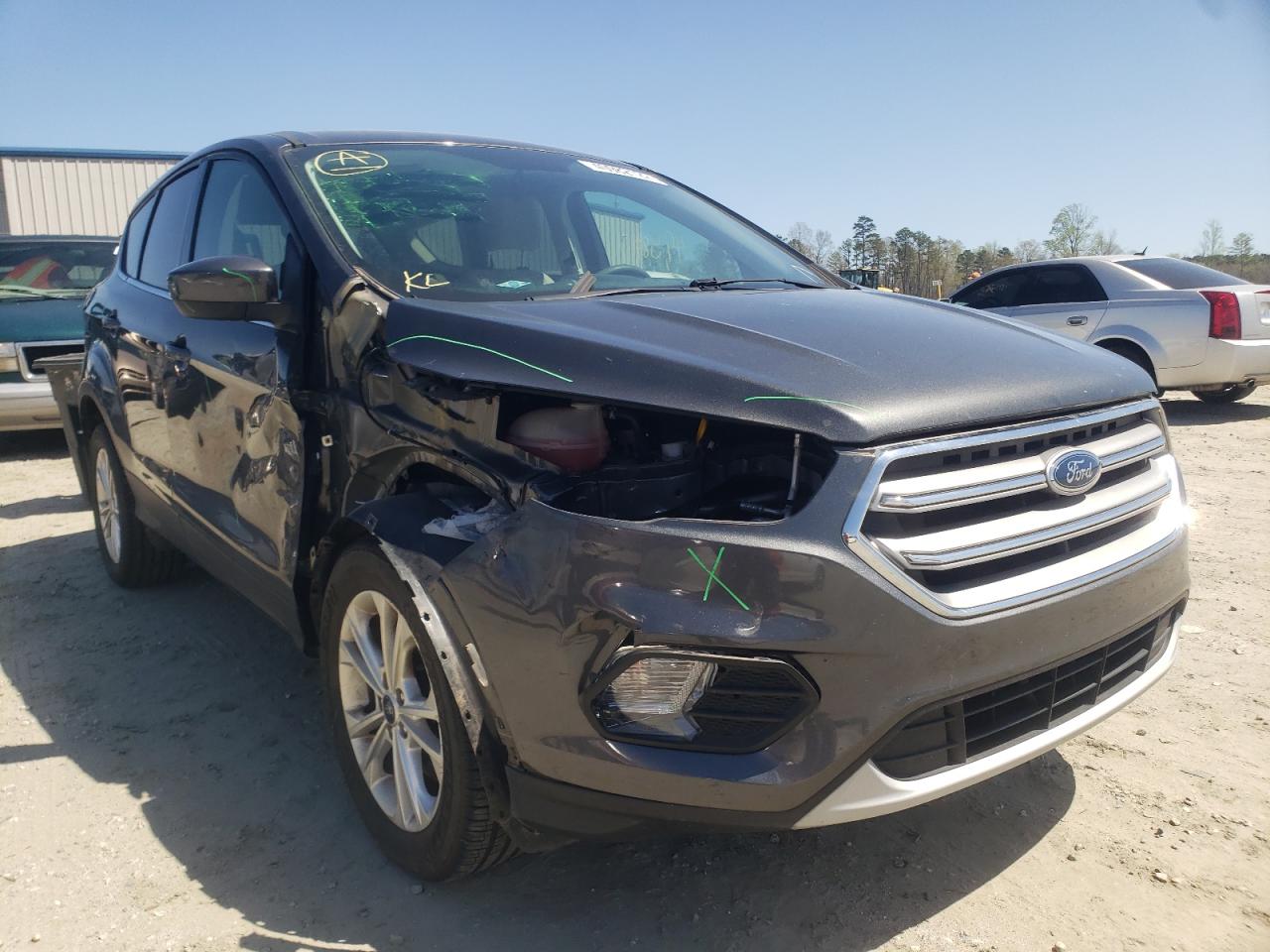 FORD ESCAPE SE 2017 with VIN 1FMCU0G90HUB36022 - Photo from auction