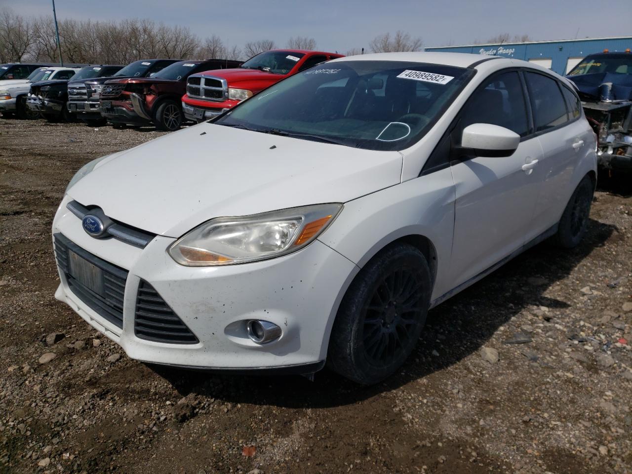 Photo 2 from auction – 2012 FORD FOCUS SE with VIN 1FAHP3K21CL333900