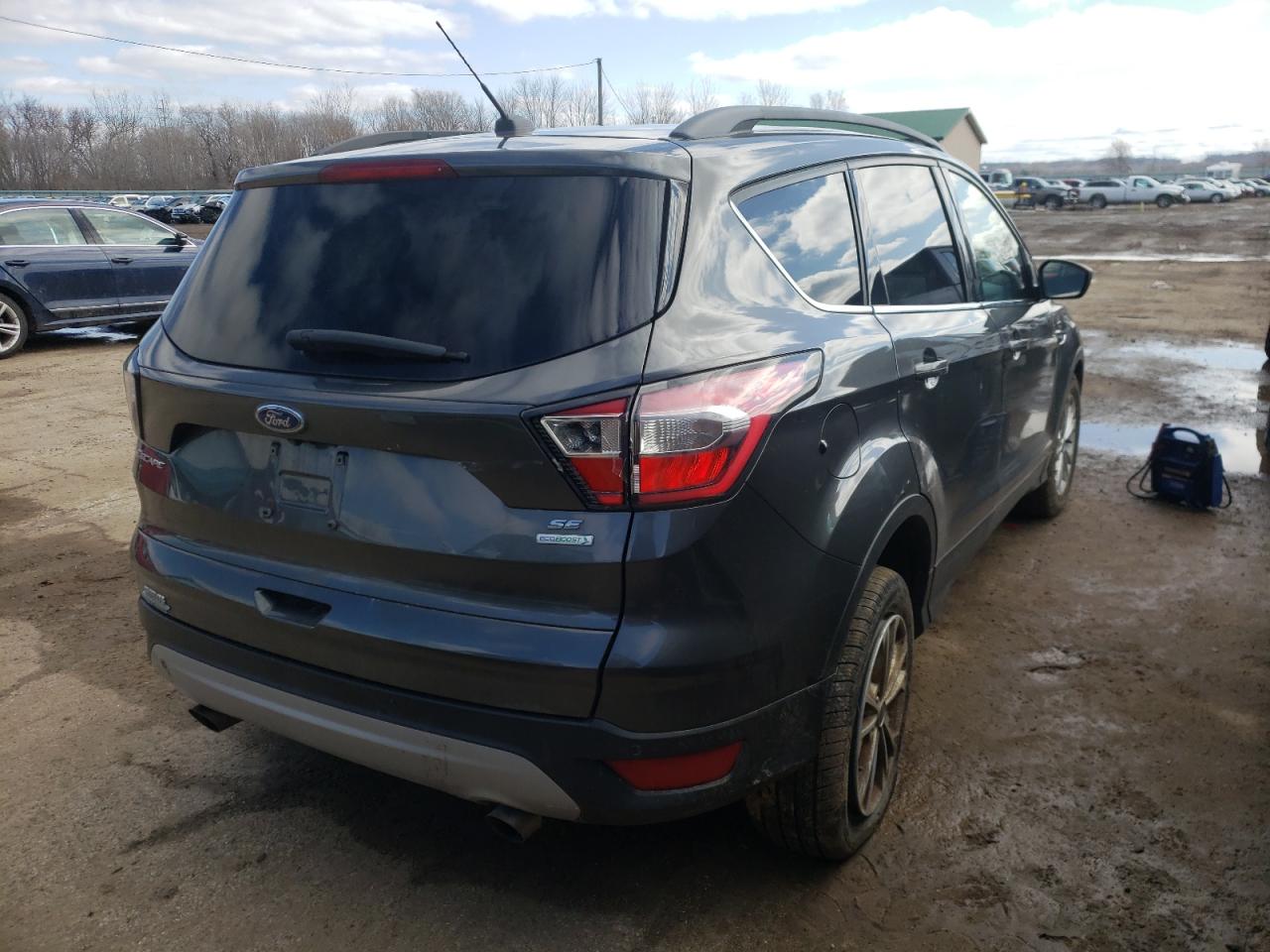 Photo 4 from auction – 2017 FORD ESCAPE SE with VIN 1FMCU0G96HUA38287