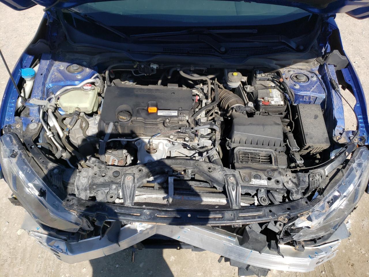 Photo 7 from auction – 2017 HONDA CIVIC LX with VIN 19XFC2F58HE041799