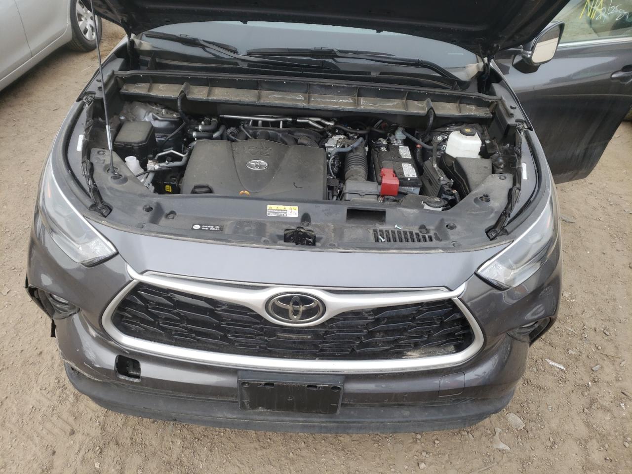 Photo 7 from auction – 2021 TOYOTA HIGHLANDER with VIN 5TDBZRBH9MS546711