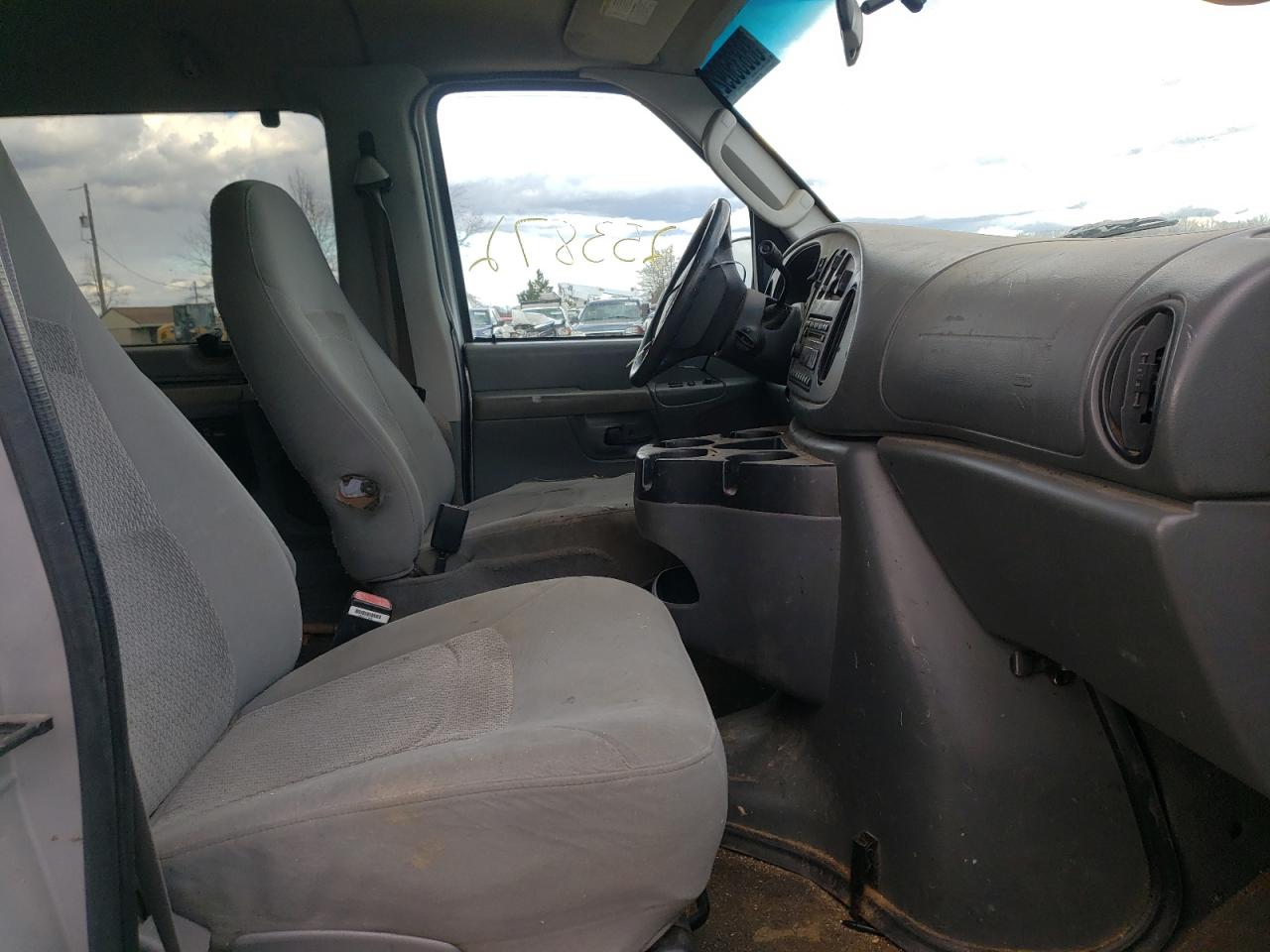 Zdjęcie 5 z aukcji – 2006 FORD ECONOLINE z VIN 1FBNE31L76HA03154