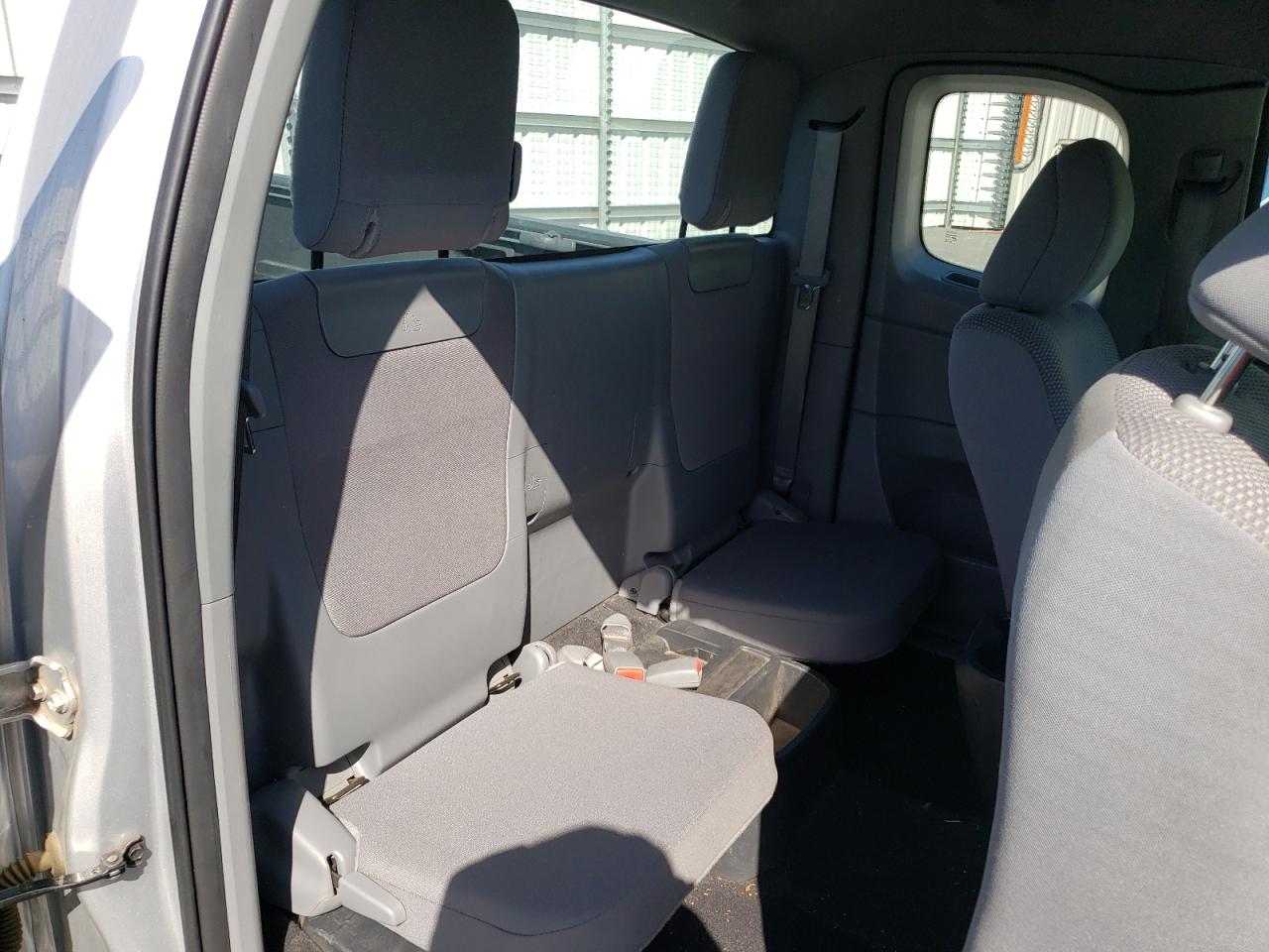 Photo 6 from auction – 2012 TOYOTA TACOMA ACC with VIN 5TFTX4CN2CX016784