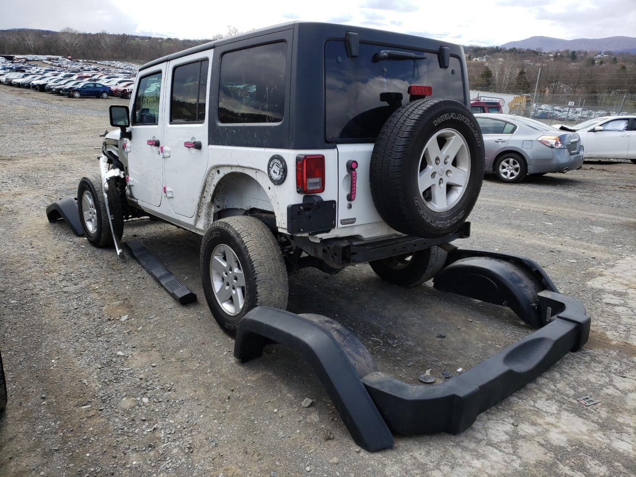 Photo 3 from auction – 2017 JEEP WRANGLER U with VIN 1C4BJWDG2HL622822