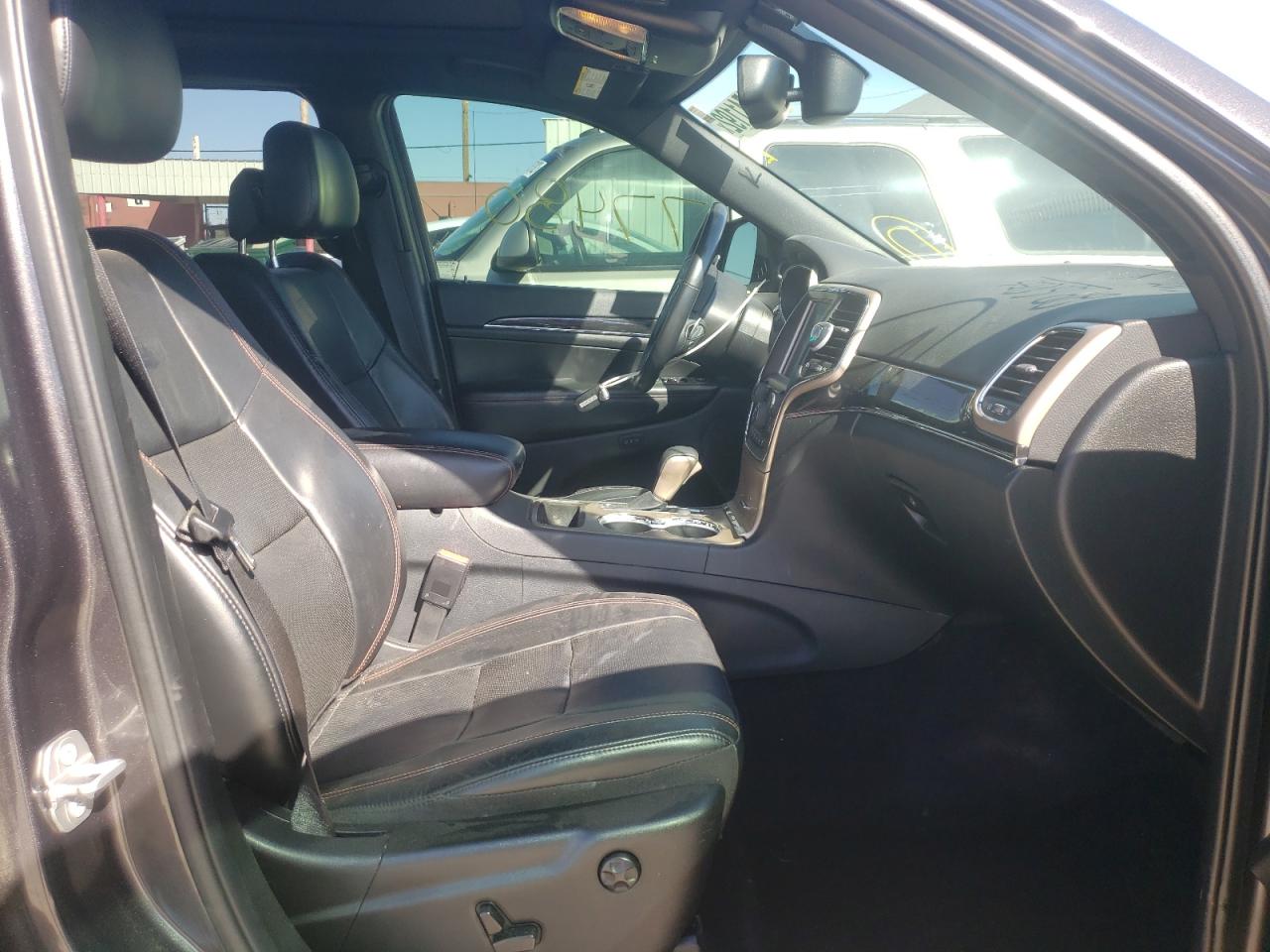 Photo 5 from auction – 2016 JEEP GRAND CHER with VIN 1C4RJEBG1GC481106