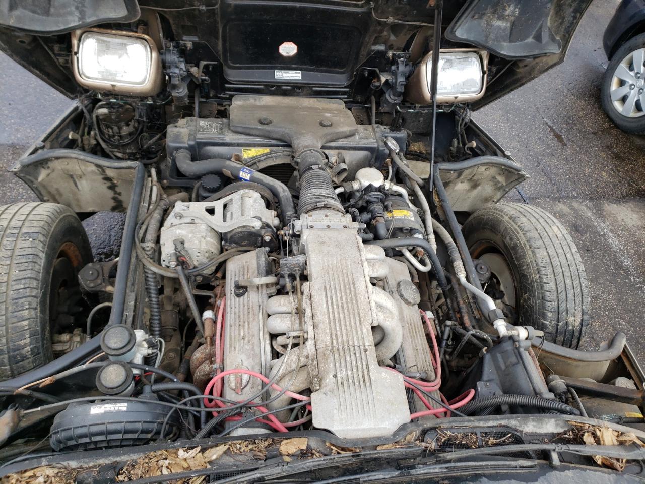 Photo 7 from auction – 1985 CHEVROLET CORVETTE with VIN 1G1YY0787F5122902